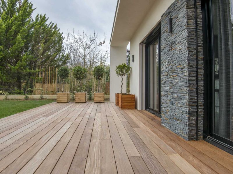 Terrasse en bois exotique naturel teck