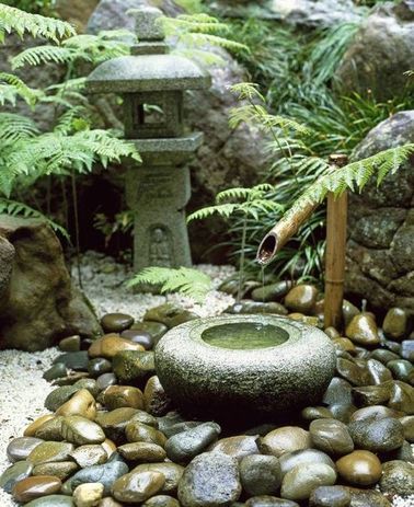 fontaine zen en pierre